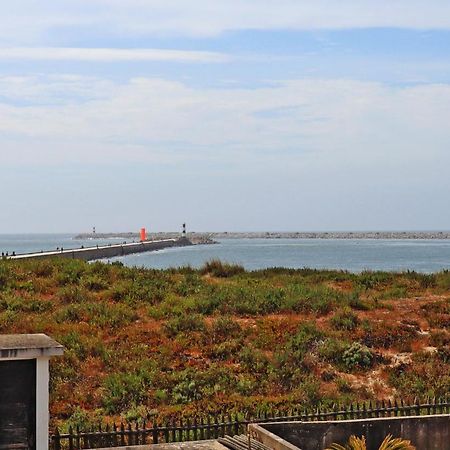 Ocean View Apartment With Free Parking Barra Екстериор снимка