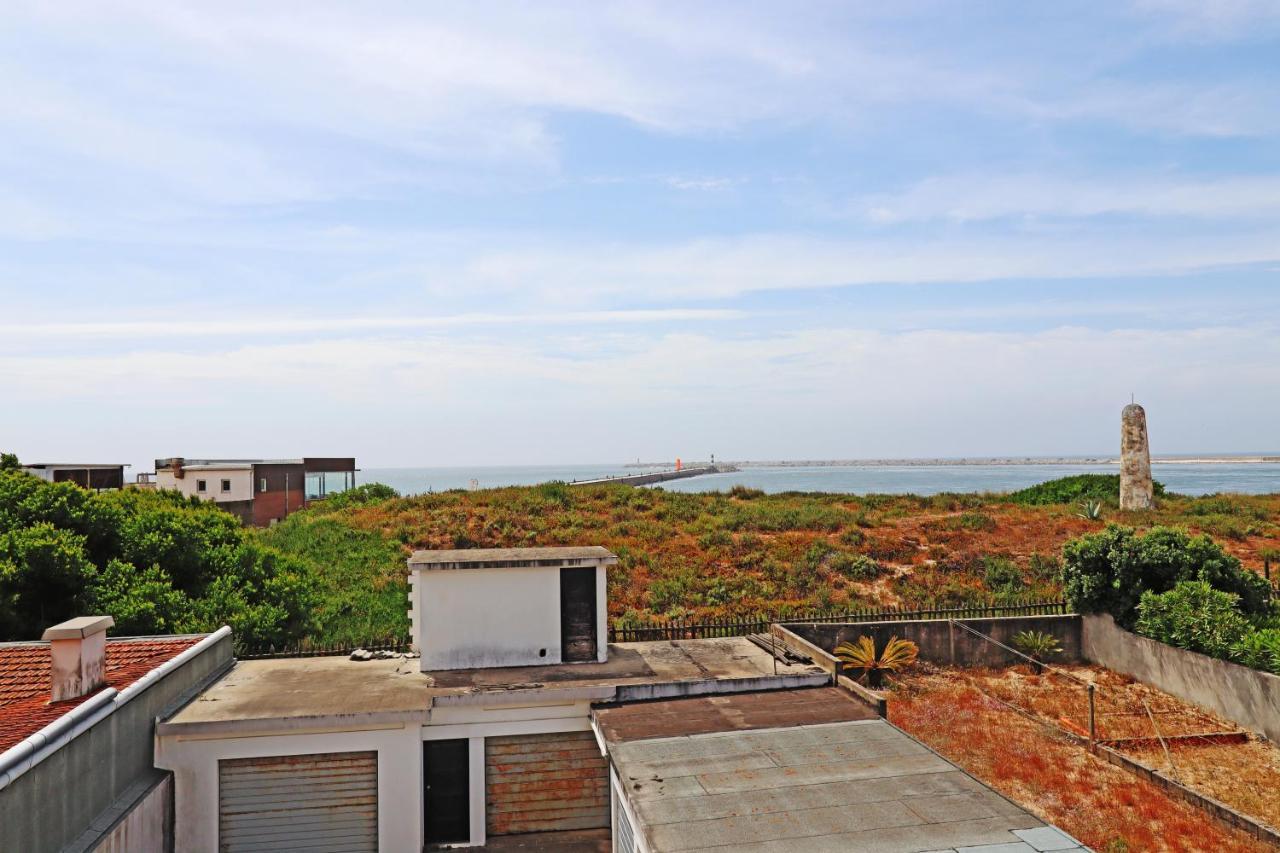 Ocean View Apartment With Free Parking Barra Екстериор снимка