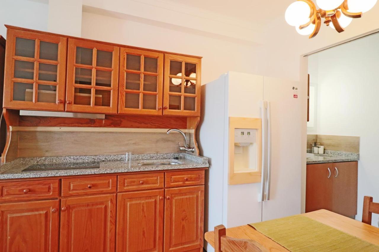 Ocean View Apartment With Free Parking Barra Екстериор снимка